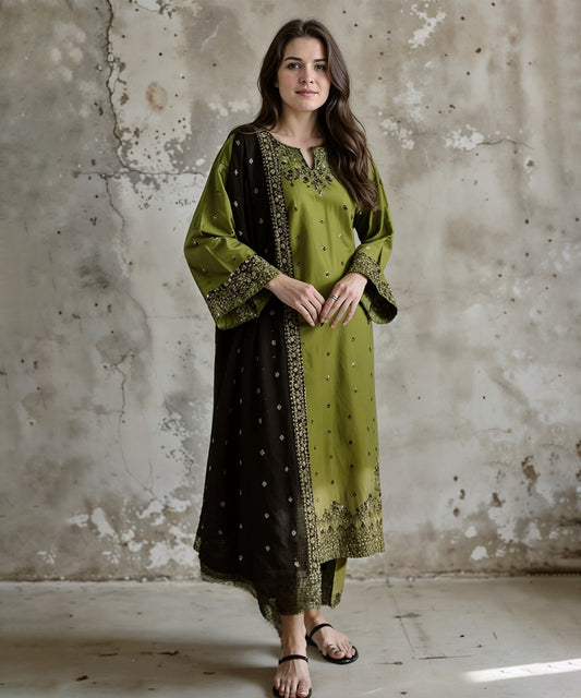 ASIM JOFA Premium Air-Jet Dhanak – 3 PC Heavy Embroidered Unstitched Winter Suit