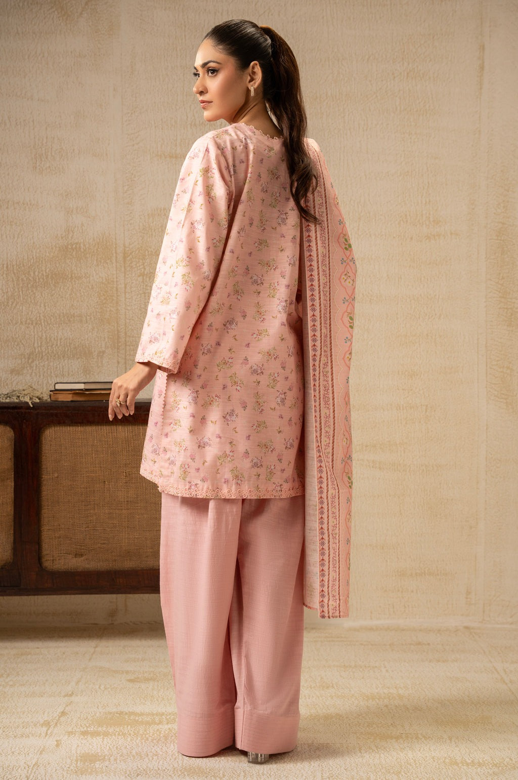 UNSTITCHED DIGITAL PRINTED SUIT