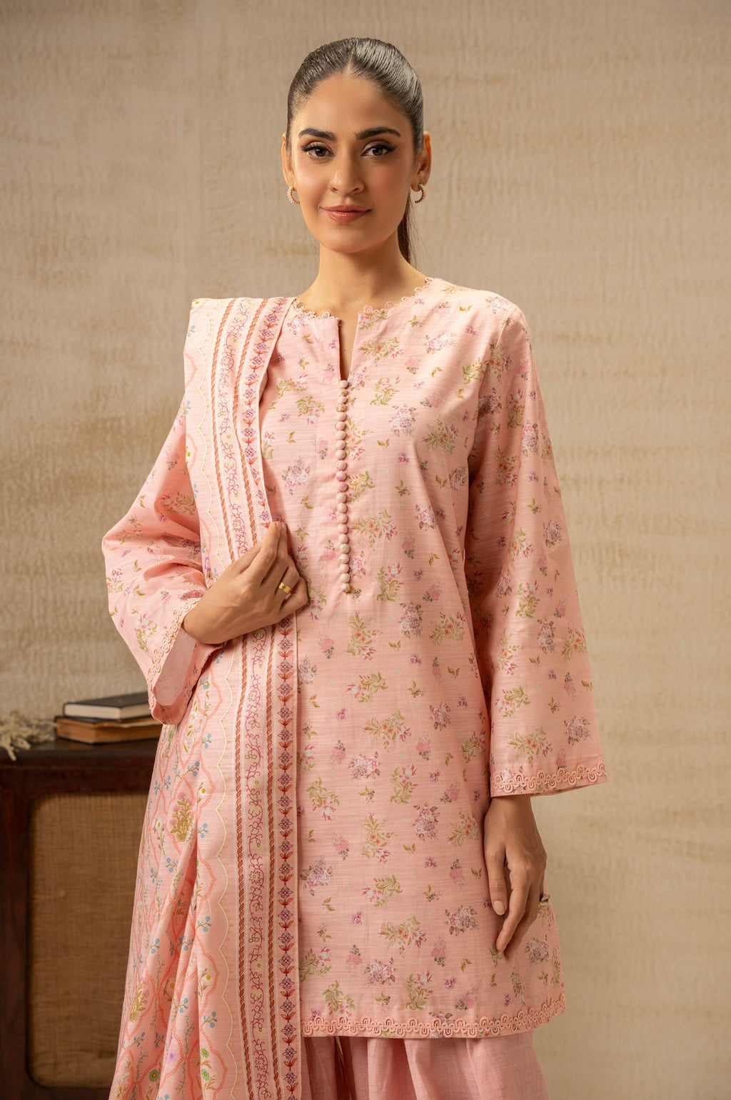 UNSTITCHED DIGITAL PRINTED SUIT