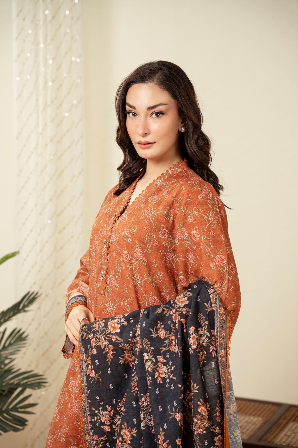 UNSTITCHED PRINTED SUIT