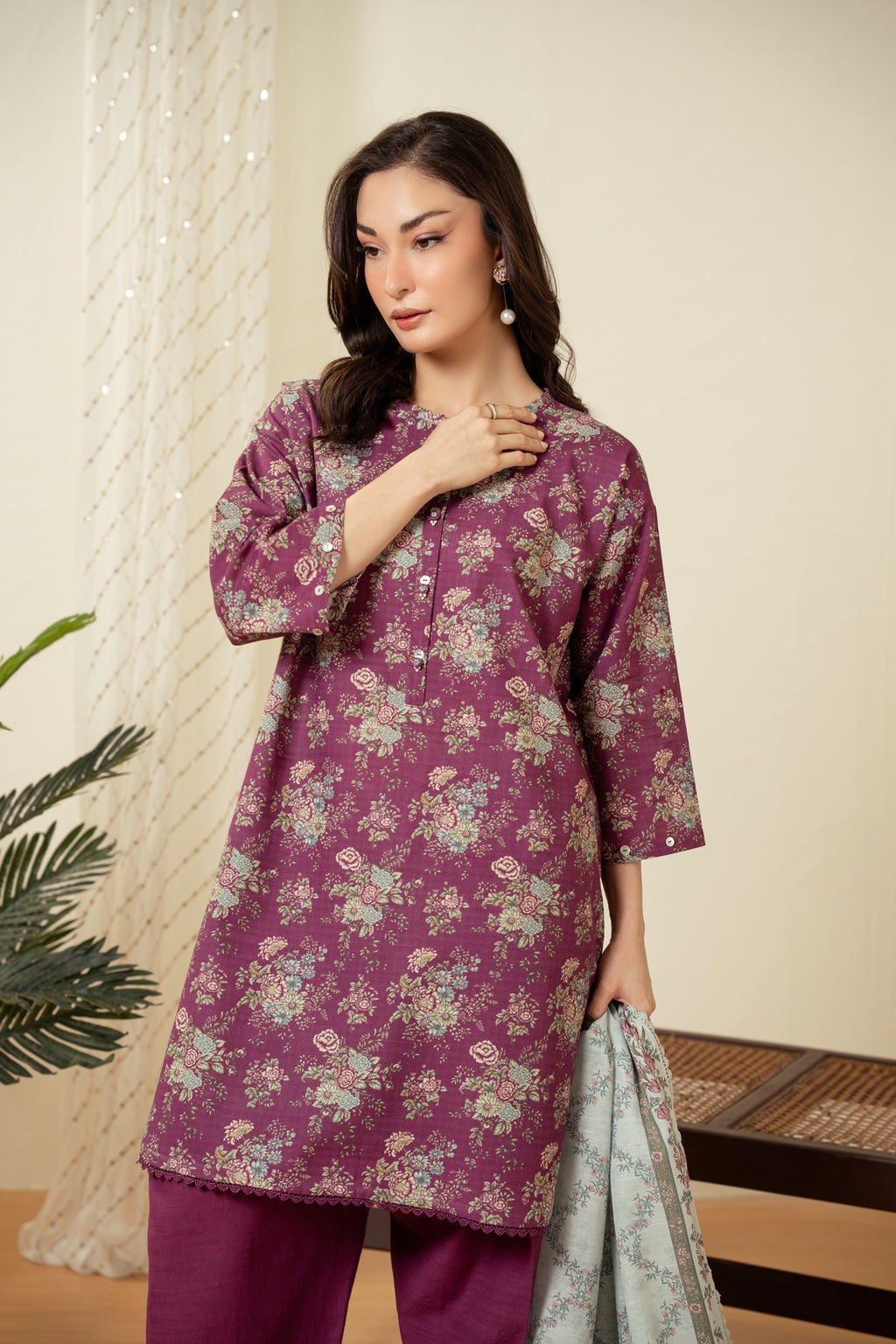 UNSTITCHED PRINTED SUIT