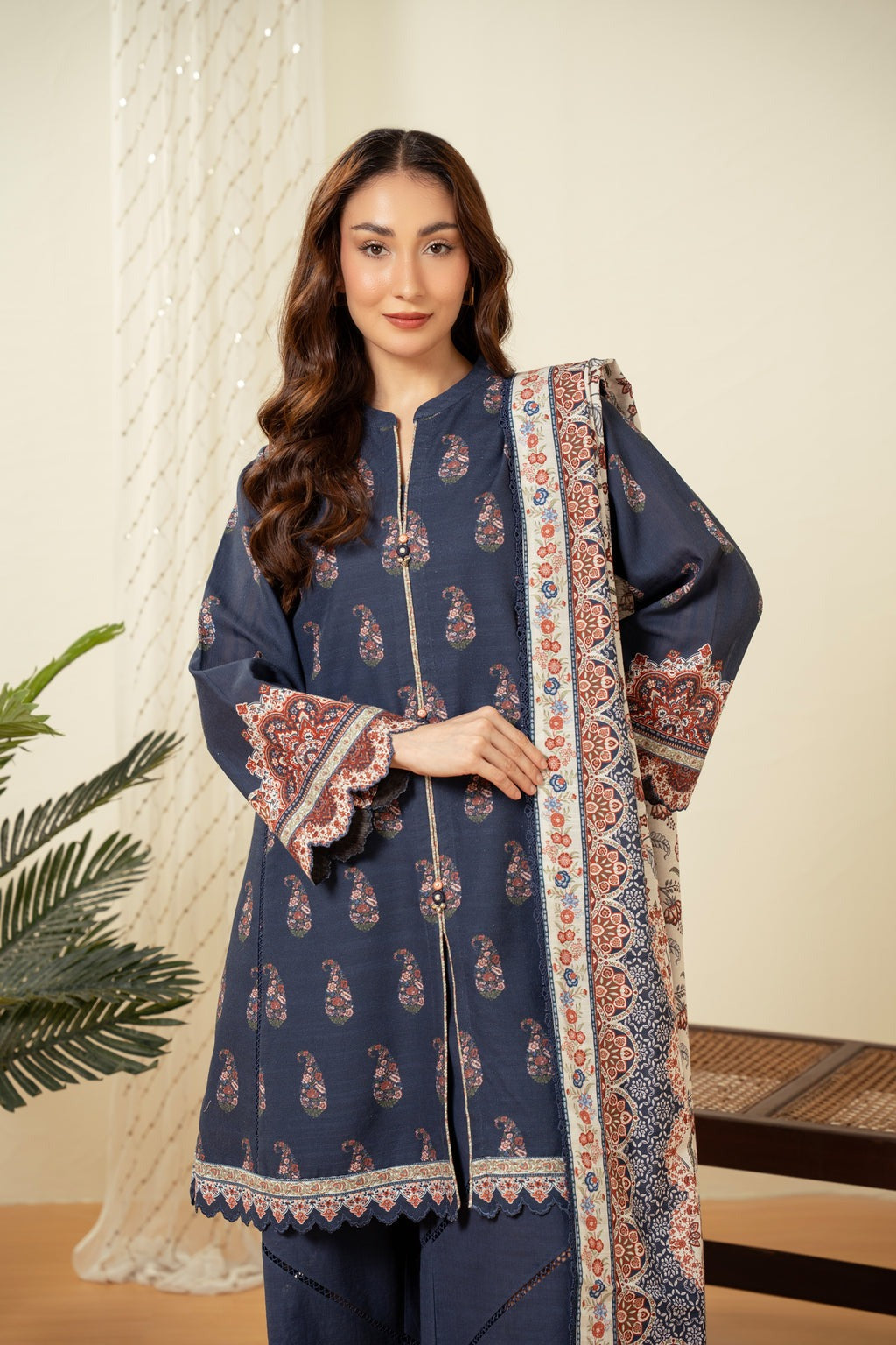 UNSTITCHED PRINTED SUIT