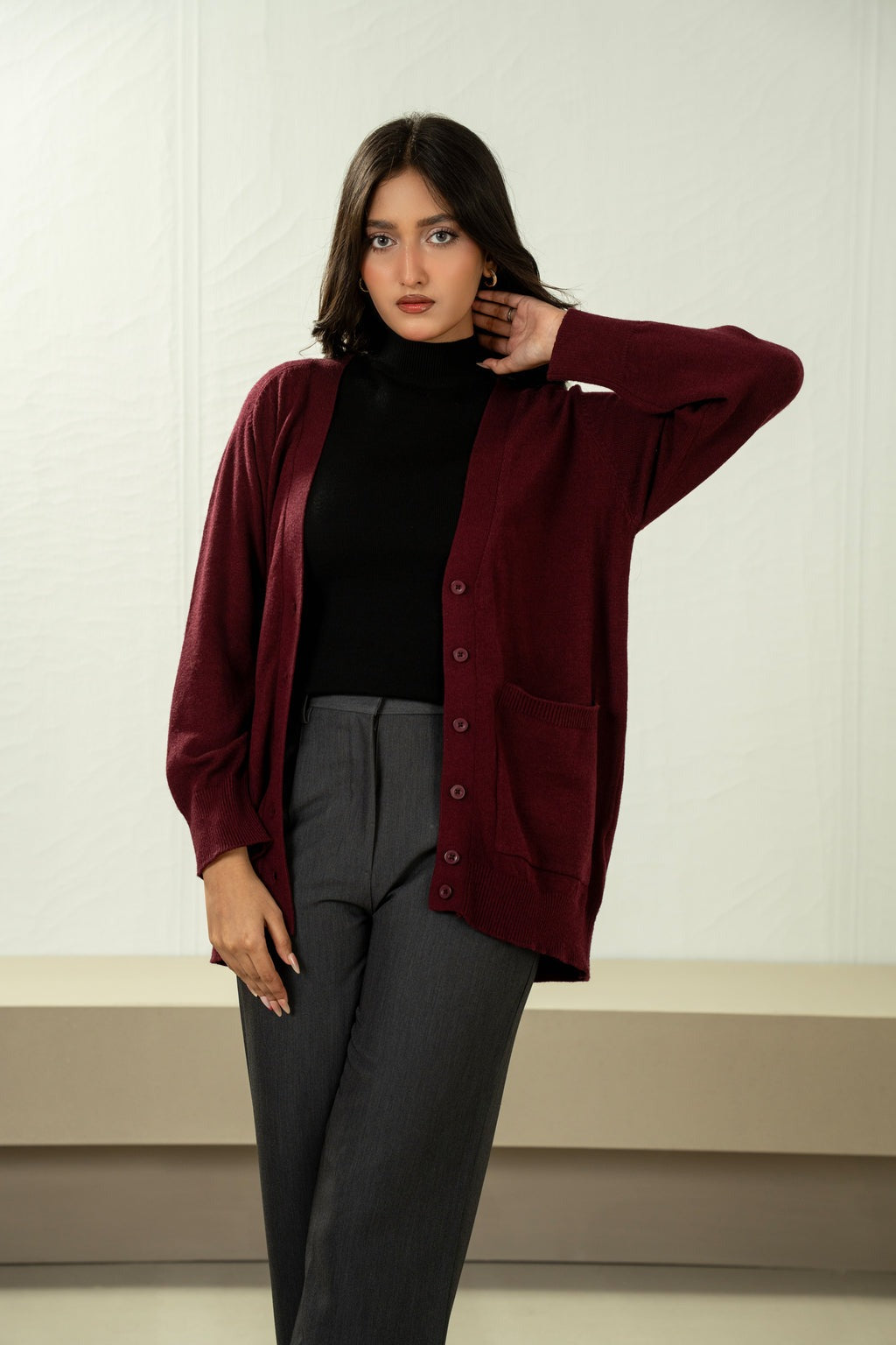 STYLIZED TRADITIONAL BUTTON DOWN