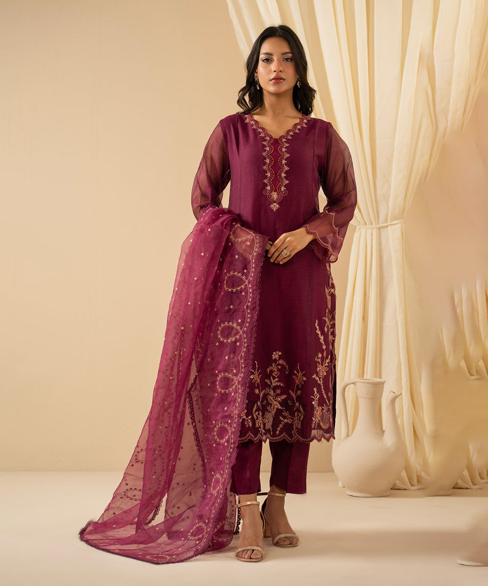 STITCHED EMBROIDERED KHADDI NET SUIT